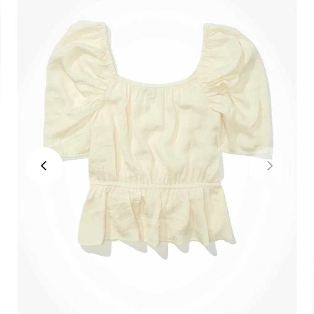 NWT American Eagle Cream Puff Sleeve Blouse - Picture 4 of 10